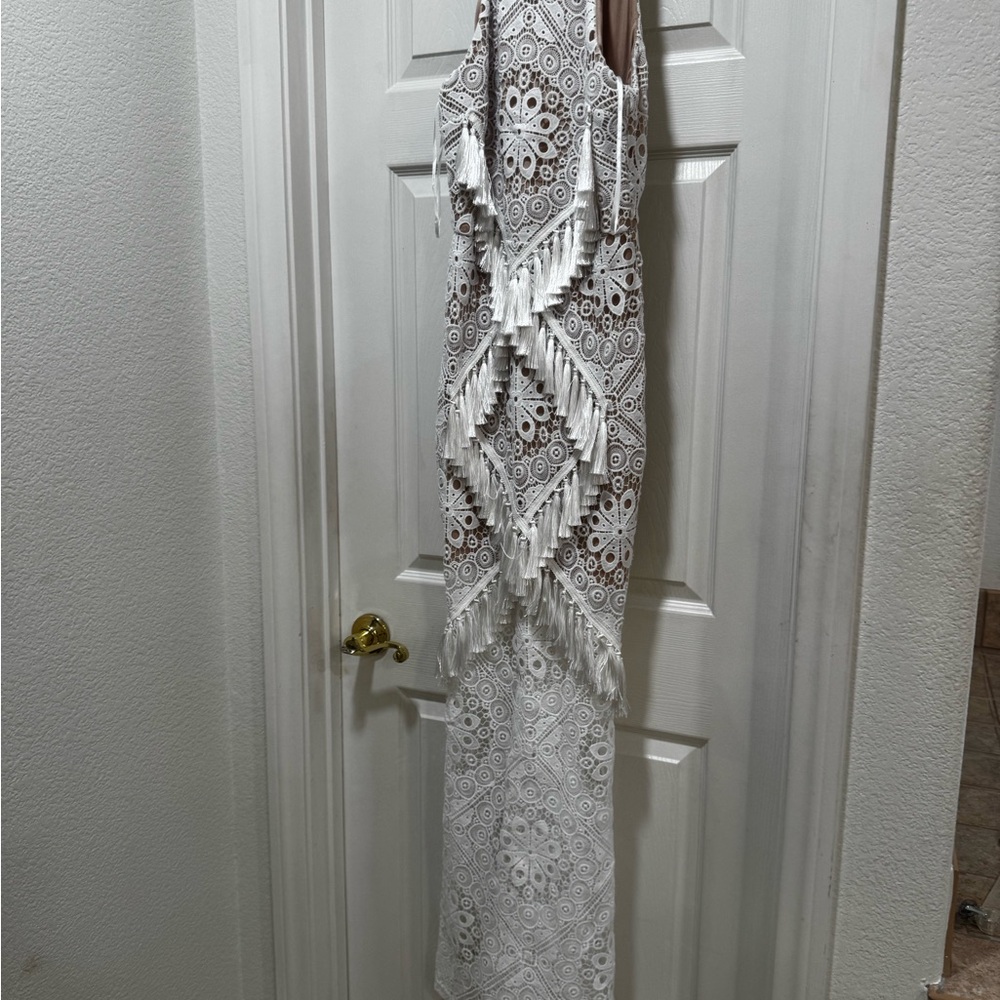 Chic Lace Maxi Dress with Fringe